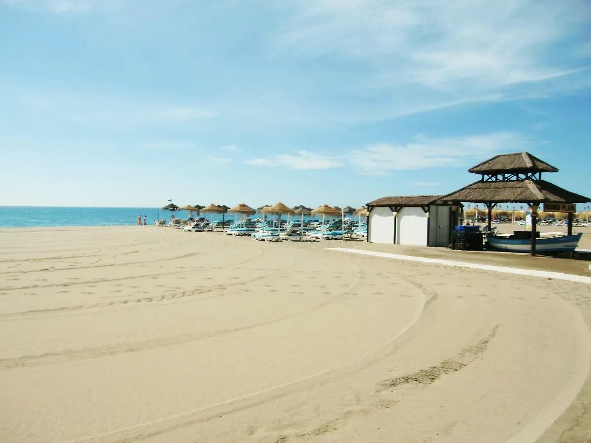 Appartamento Apartamento Con Piscina A 150 Metros Playa Netflix P Video Aire Acondicionado Calefaccion Toallas Y Sillas Playa Sombrilla 2 Terrazas Una Sobre Piscina Centro Ciudad 1 Smart Tv Por Habitacion Fuengirola